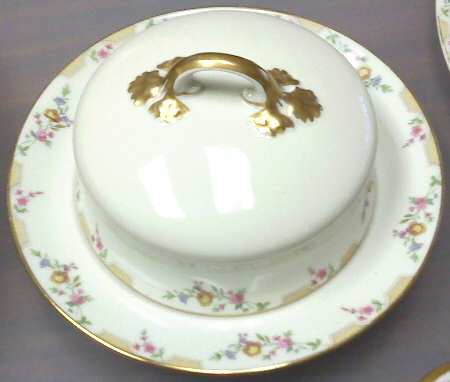 GUE17 Round Covered Butter