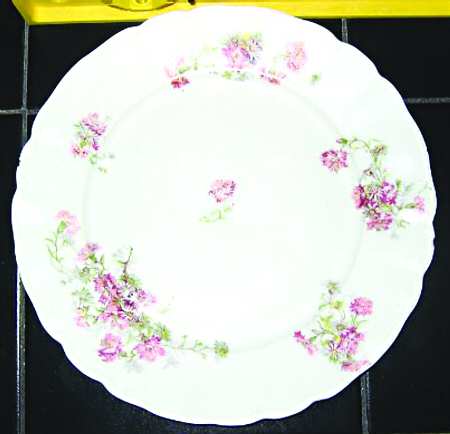 GUE3 Luncheon Plate