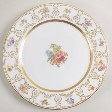 GUE33 Dinner Plate