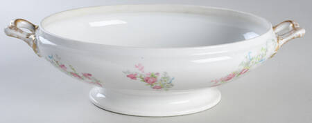 GUE5 Oval Vegetable No Lid by WM Guerin
