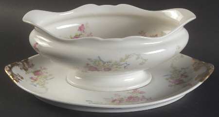 GUE5 Gravy Boat & Underplate