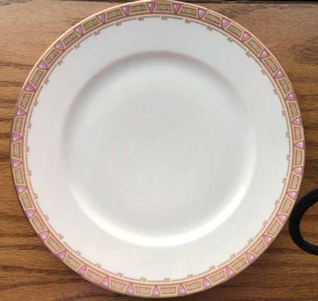 GUE55 Dinner Plate