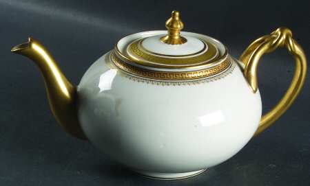 GUE6 Teapot & Lid