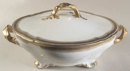 GUE6 Oval Covered Vegetable