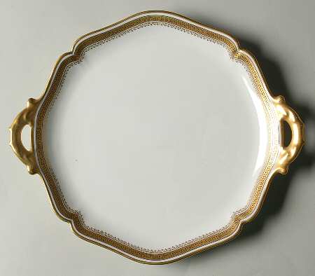 GUE6 Handled Cake Plate