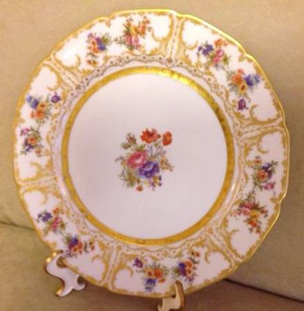 GUE80 Dinner Plate