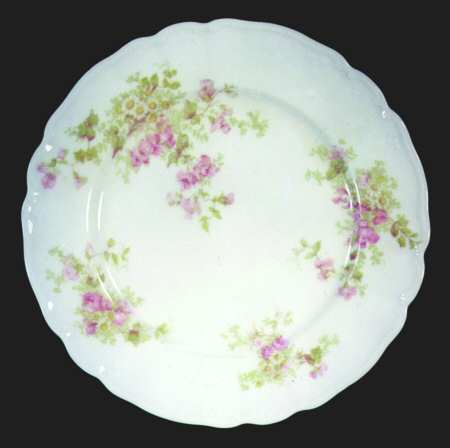 GUE82 Dinner Plate