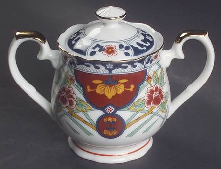 Kiku (Coupe) Sugar Bowl & Lid