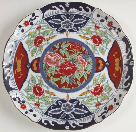 Kiku (Coupe) Dinner Plate