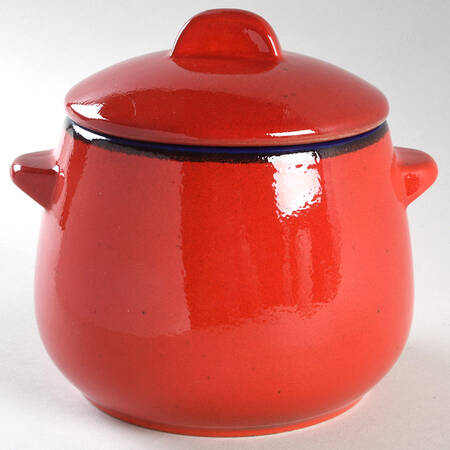 GEZ1 Bean Pot & Lid