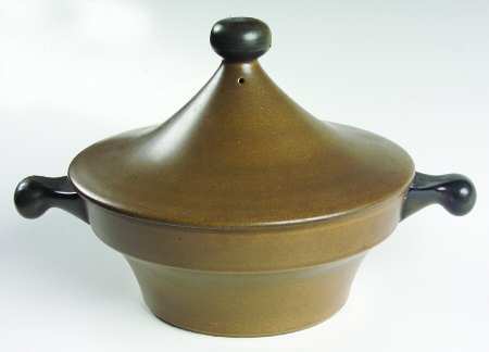 Schwarzwald 2 Qt Round Covered Casserole