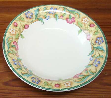 Strawberry Fair 8" Individual Pasta Bowl