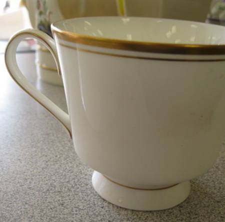 Coronation Footed Cup