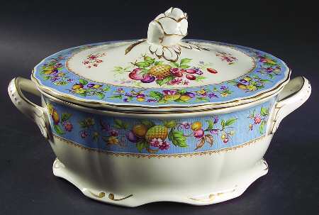 Somerdale Round Covered Vegetable