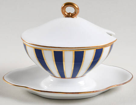 Amadeus Blue Oval Mustard W/Lid & Attached Underplate