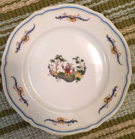 Chinois Dinner Plate