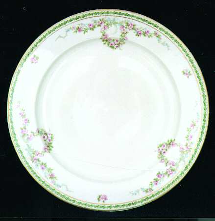 GDA94 Dinner Plate