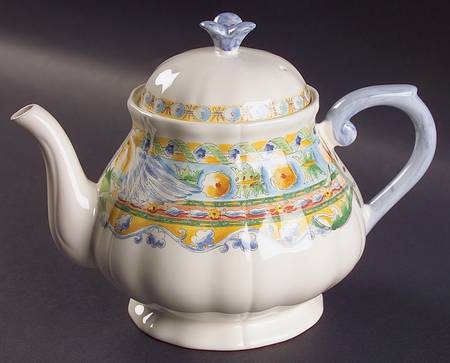 Raphael Teapot & Lid