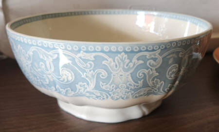 Ciel 9" Round Vegetable Bowl