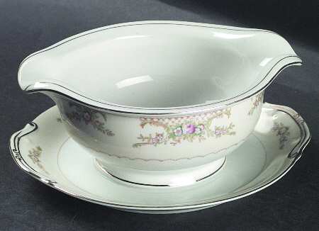 GRA10 Gravy Boat with Attached Underplate