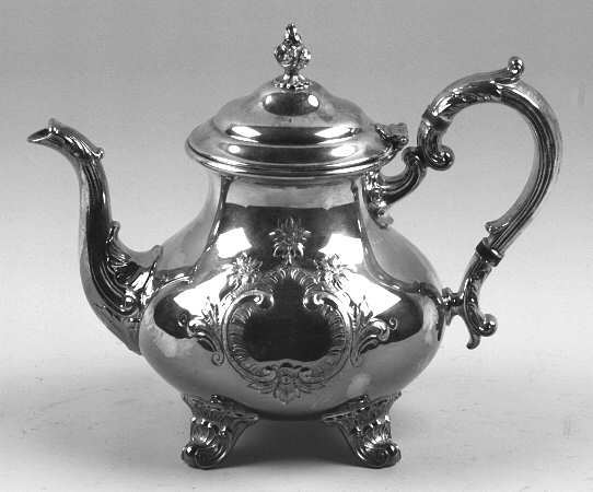 Duchess-Chased (Silverplate, Hollowware) Teapot
