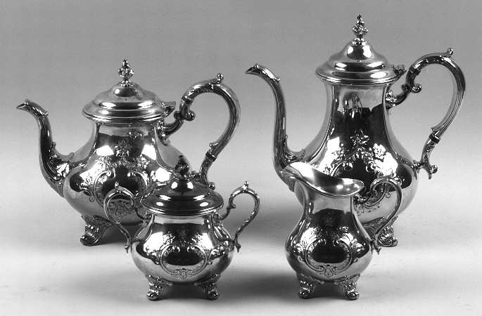 Duchess-Chased (Silverplate, Hollowware) (4 Piece) Silverplate Tea Set