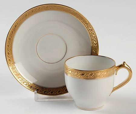 GDA101 Flat Demitasse Cup & Saucer Set