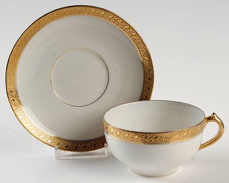 GDA101 Flat Cup & Saucer Set