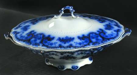 Portman Oval Covered Vegetable