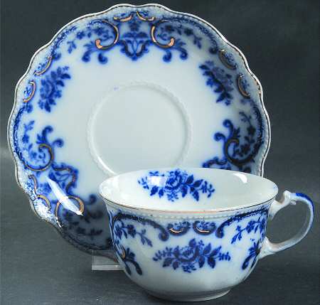 Portman Flat Cup & Saucer Set