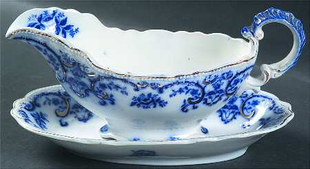 Portman Gravy Boat & Underplate/Relish
