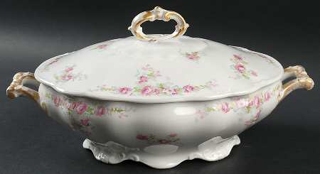 GUE222 Oval Covered Vegetable