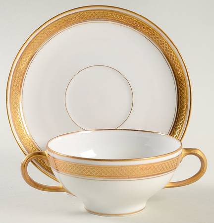 GUE229 Bouillon Cup & Saucer