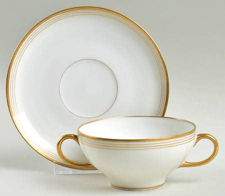 GUE235 Flat Bouillon Cup & Saucer