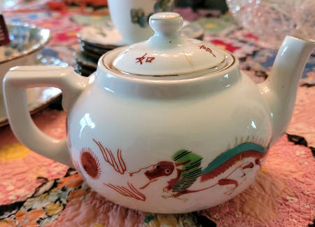 GCH1 Teapot & Lid