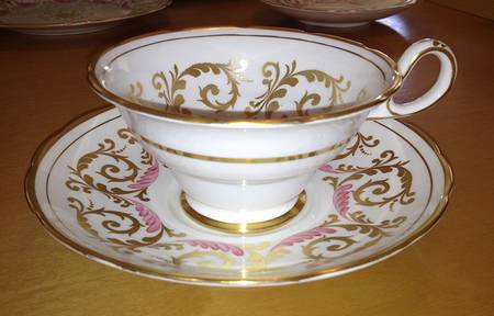 GRO12 Footed Cup & Saucer Set