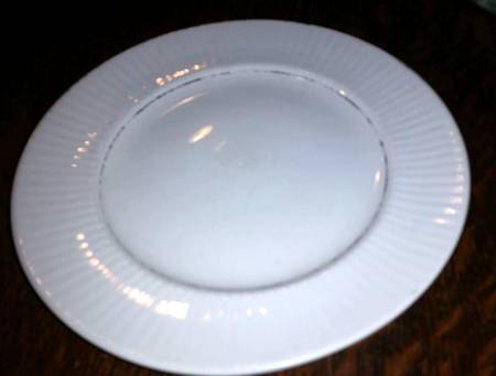 BLACK TIE Dessert/Pie Plate