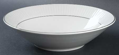 BLACK TIE 9" Round Vegetable Bowl