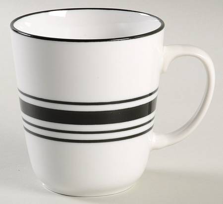 Basic Living Black Mug