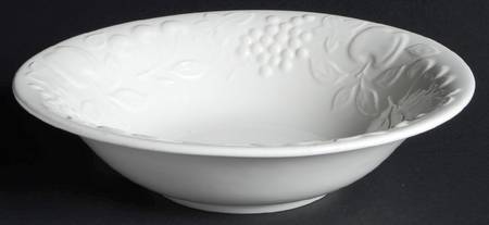 Flourish 10" Round Vegetable Bowl