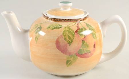 Fruita (White) Teapot & Lid