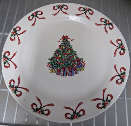Christmas Radiance Dinner Plate
