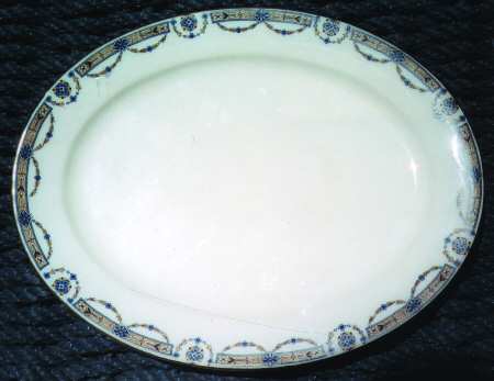 GUE276 14" Oval Serving Platter