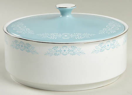 Fleurette Round Covered Vegetable