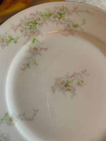 GUE285 Salad Plate