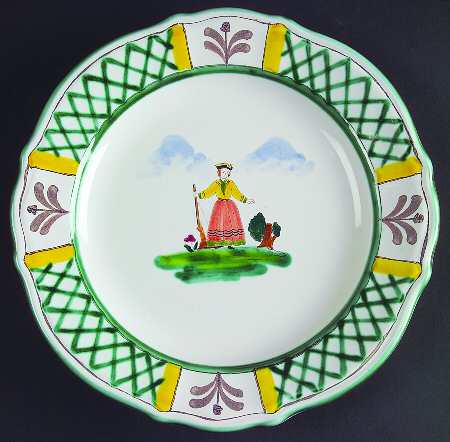 Hunt Scene (Rim, Scallop) Luncheon Plate