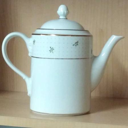 GIN88 Coffee Pot & Lid