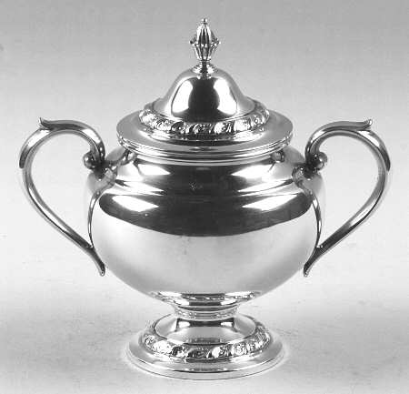 1091 (Sterling, Hollowware) Sugar Bowl & Lid