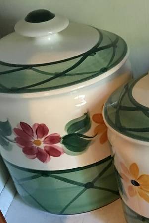 Daisy Chain Extra Large Canister & Lid