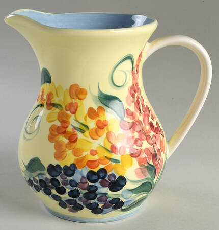Garden View 64 Oz Pitcher